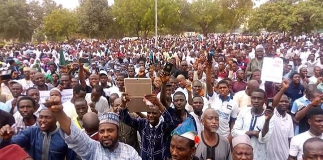 Nigeria: Islamic Movement members sing songs, send message to President Buhari