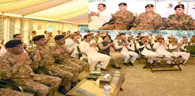 Parachinar sit-in ends after Army Chief met families of Shia martyrs