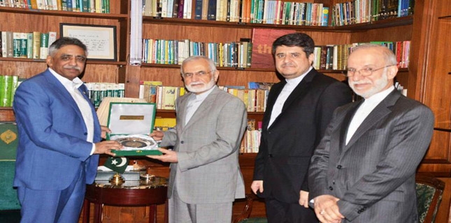 Sindh Governor calls for further enhancing economic ties with Iran
