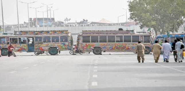 Sunni cleric threatens to attack ministers’ families at Islamabad sit-in