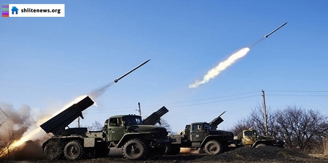 Yemenis army backed by Ansarullah hit Saudi military bases, destroy tank