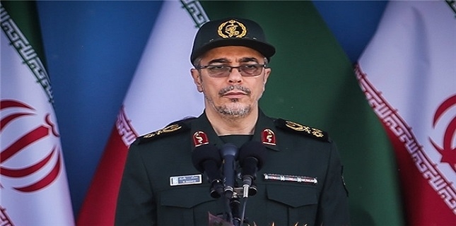 Iran Armed Forces await no permit to strengthen defense power: Military chief