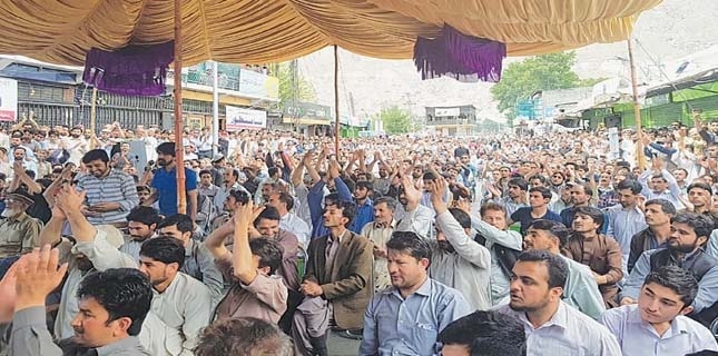 Many injured during protest against new Gilgit-Baltistan law