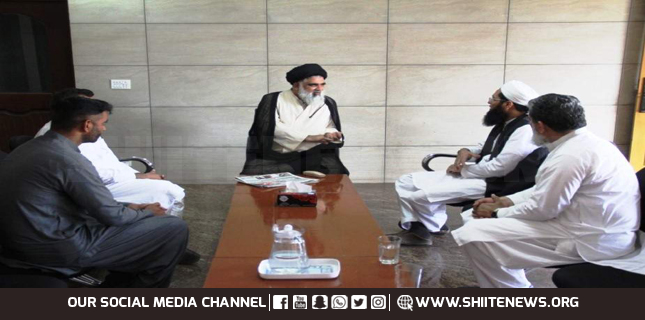 Sunni cleric Imran Bashir meets Allama Javad at Shia Islamic seminary