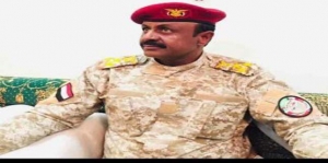 Houthi retaliatory attack near Saudi border kills a rival military commander