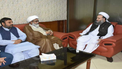 Allama Raja Nasir talks to Minister