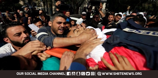 Funeral held for Palestinian who died of wounds from Gaza clashes
