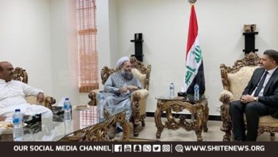 Minister visits Iraq embassy