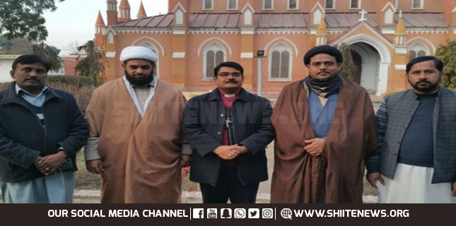 Allama Iqtidar meets Bishop of Multan to invite him to All Party Confernce