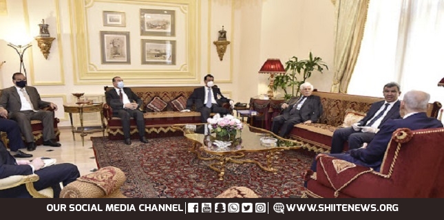A high-ranking Iraqi delegation arrived in Beirut to meet with Lebanese PM