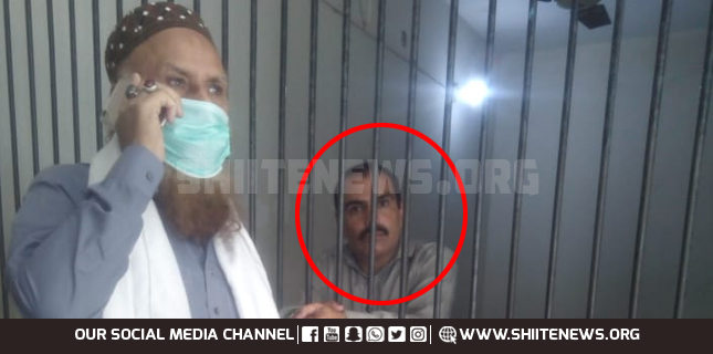 Biased police cop detains Shia Muslim due to mourning in Peshawar