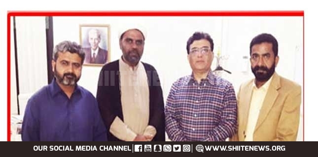 SUC leaders meet Sindh Textbook Board head for correction in book