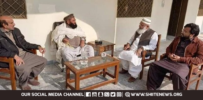 PTI Youth leaders donate cash for mosque to Allama Iftikhar Naqvi