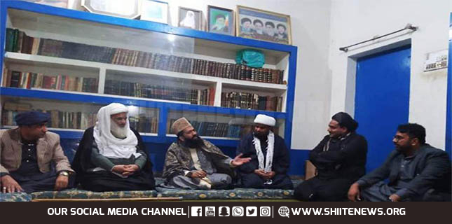 Moonsighting committee chairman Molana Azad visits Jamia Motahri