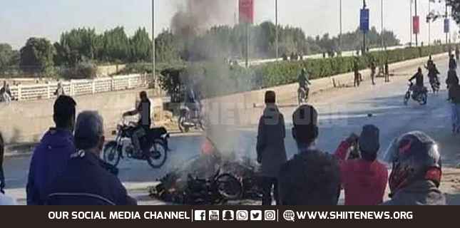 Karachi police books peaceful protesters instead of arsonists