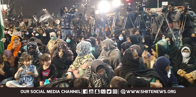 Sit in protest continue from Karachi to Parachinar for Hazara Shia martyrs