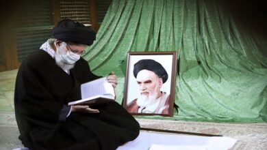 Ayatollah Khamenei Visits Imam Khomeini Mausoleum+Photos