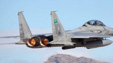 Saudi coalition fighter jets continue to bomb Yemen