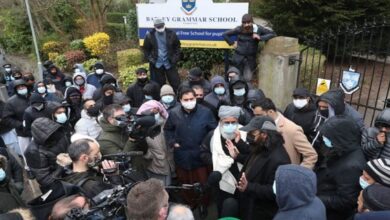 UK school teacher condemned for insulting Islam's prophet