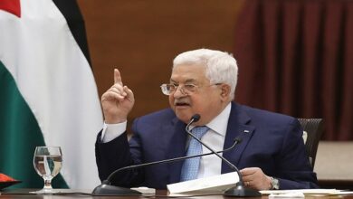 ‘Israel’ Warns Abbas against Forming National Unity Government with Hamas: Report
