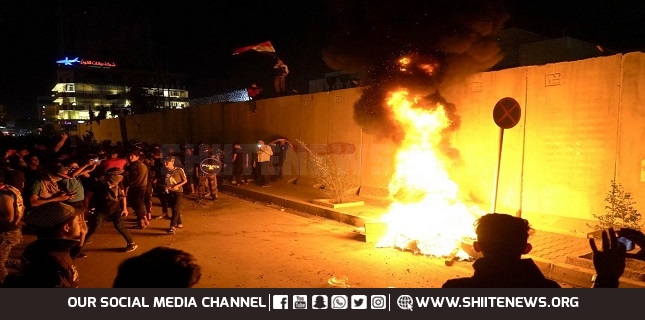 Rioters attack Iranian consulate in Karbala