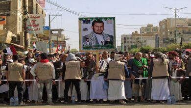 Yemenis demand reopening of Sana'a airport