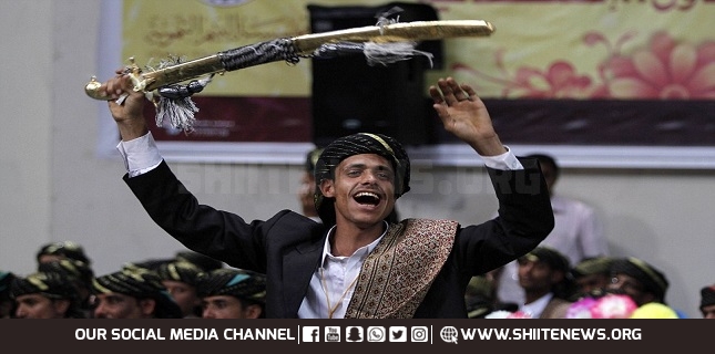 Mass wedding held in Yemen with 7,200 grooms