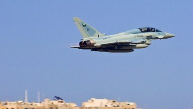 Saudi warplanes take Yemen’s capital under new airstrikes