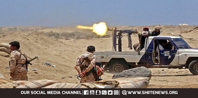 Yemeni army launches rockets at positions of Emirati mercenaries