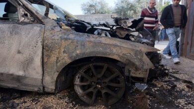 Israeli settlers set fire to 4 Palestinian cars in West bank