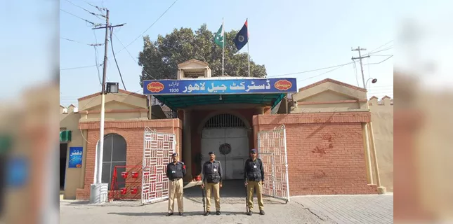 IG prison directs special arrangements for Azadari-e-Imam Hussain (AS) in jails across Punjab