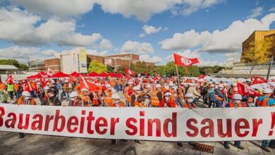 German industry workers begin strike after pay rise talks fail