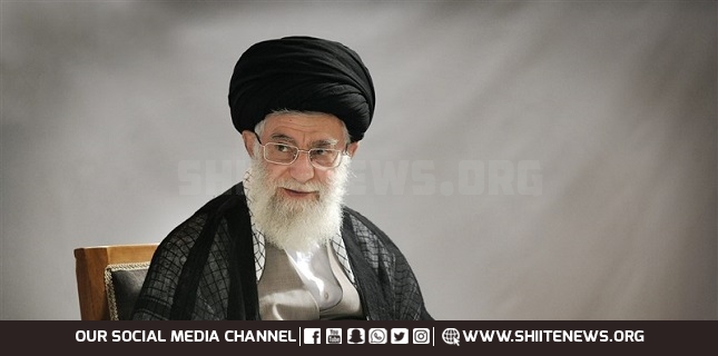 Ayatollah Khamenei expresses condolences over martyrdom of Molavi Abdulwahid Rigi