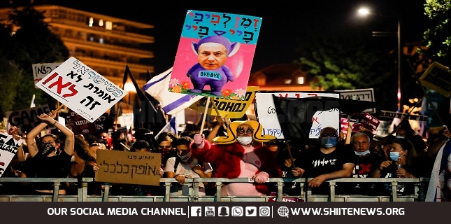 Protests against Netanyahu erupts before formation of cabinet