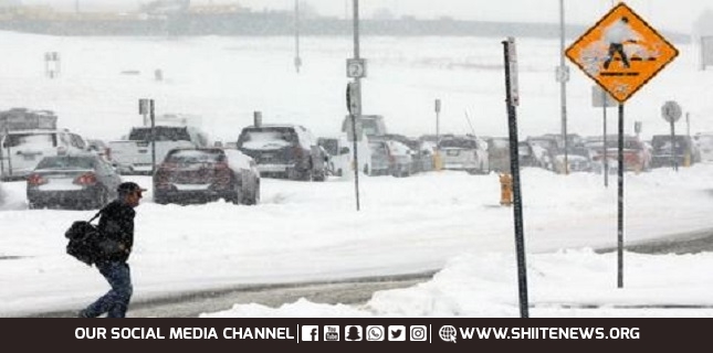 US deep freeze causes casualties, leaves 800,000 without power