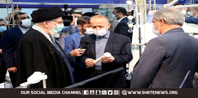 Ayatollah Khamenei visits exhibition of Iran industry achievements