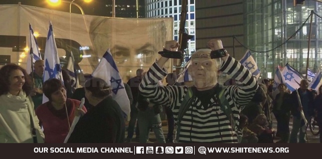 Thousands of protesters hold fresh rallies against Israeli PM in Tel Aviv