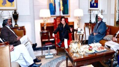 Imran Khan endorses MWM’ demands