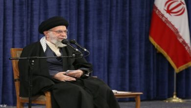 Ayatollah Khamenei calls on IRGC to attract youth, preserve Islamic Rev.