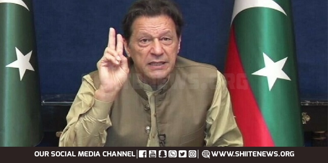 Imran announces PTI power show at Minar-e-Pakistan on Wednesday