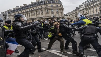Rights groups slam French police brutality against protesters