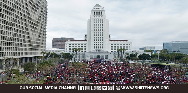 Strike by teachers, staff shuts down second largest school district in US