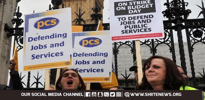More than 100,000 British civil, public servants to go on all-out strike on April 28 over pay