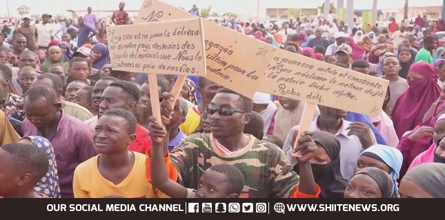Thousands of Nigeriens protest against France's military presence for 3rd straight day