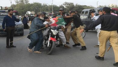 Dozens arrested as PTI holds rallies in various cities on Imran’s call