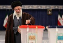 Ayatollah Khamenei Calls to “Make Friends Happy, Ill-wishers Disappointed”
