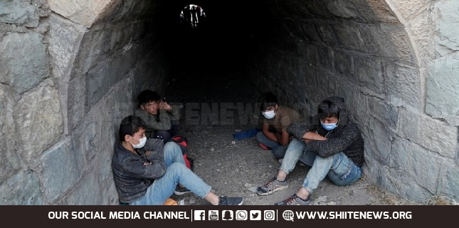 Afghan migrants in Pakistan complain of mistreatment