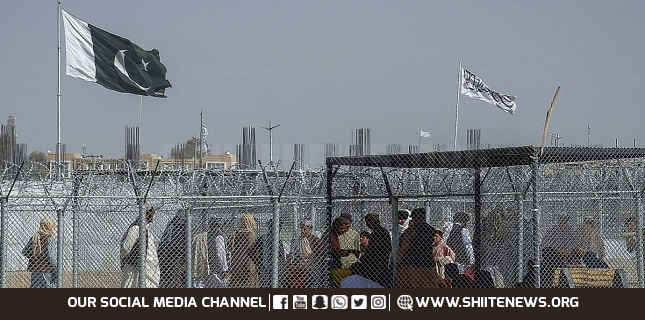 Pakistan vows to defend sovereignty amid Afghan border clashes