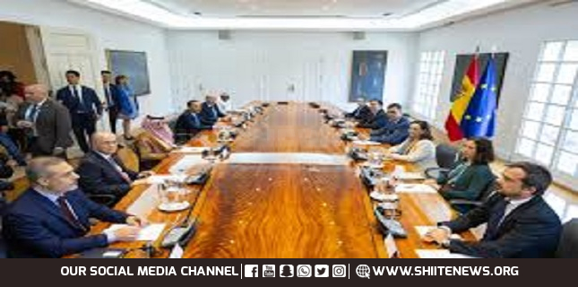 Spanish PM meets Joint Arab-Islamic Ministerial Committee on Gaza in Madrid