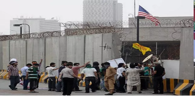 Students arrested for protesting outside US Consulate released